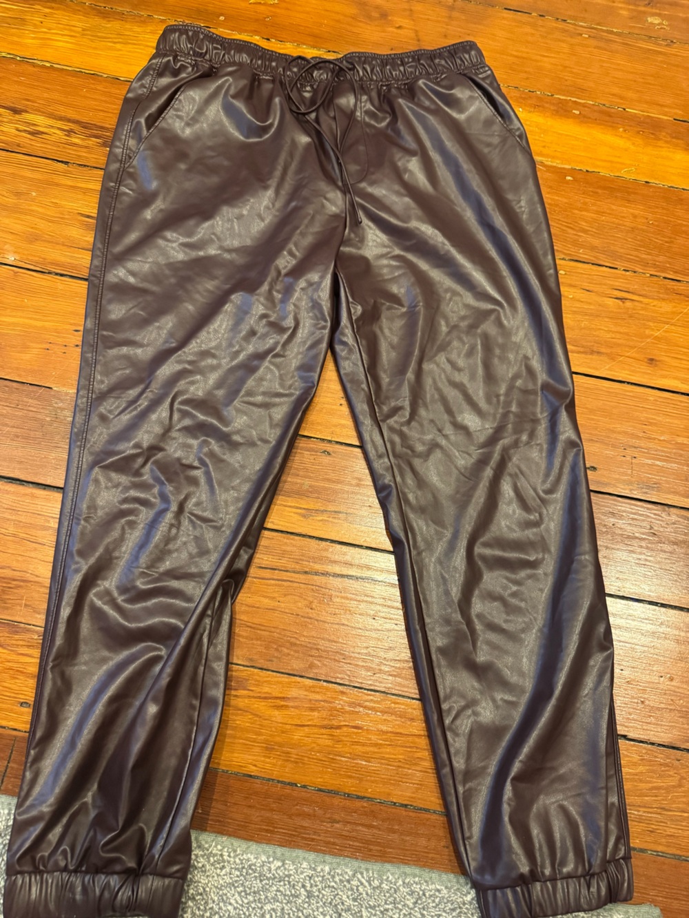 Faux Leather Jogger Pants - Dark wine/Brown